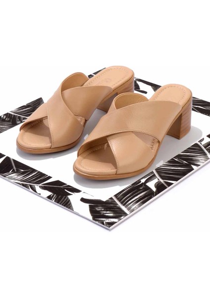 Nude Deri Kadın Terlik K04290023403
