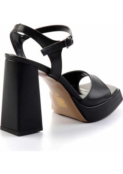 Siyah Kadın Klasik Topuklu Ayakkabı K05225035609 modelleri