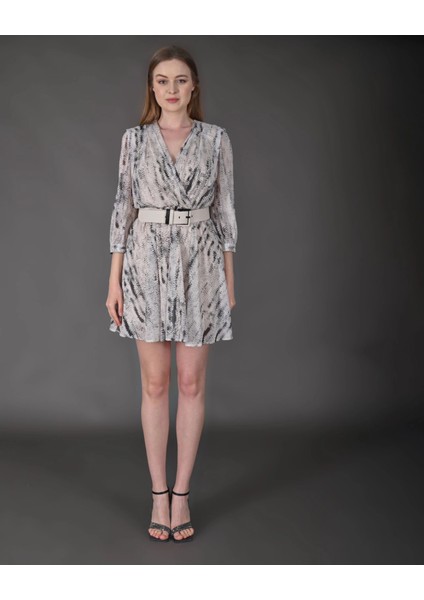 Kadın Yeni Sezon Mini Boy Desenli Truvakar Kol Kemer Detaylı Mini Elbise modelleri