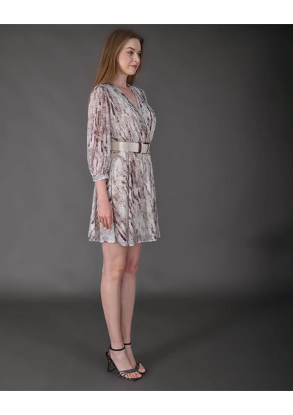 Kadın Yeni Sezon Mini Boy Desenli Truvakar Kol Kemer Detaylı Mini Elbise modelleri