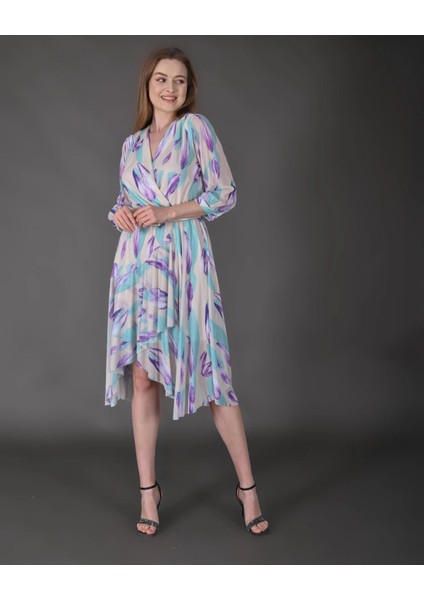Kadın Yeni Sezon Midi Boy Desenli Truvakar Kol Kemer Detaylı Midi Elbise fiyatları