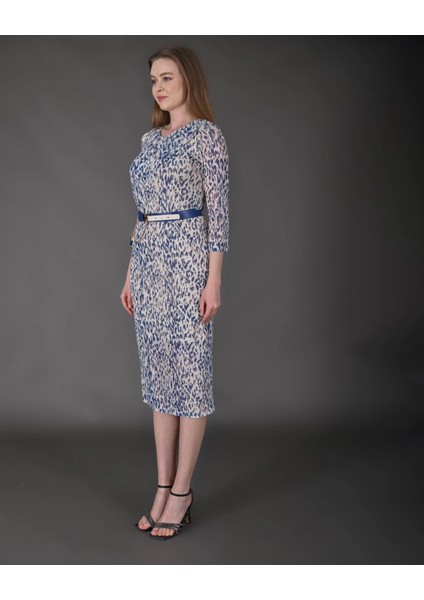 Kadın Yeni Sezon Midi Boy Dijital Desenli Truvakar Kol Kemer Detaylı Elbise modelleri