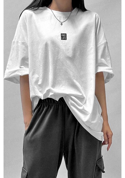 Kadın Free Life Beyaz Bisiklet Yaka Oversize Salas T-Shirt