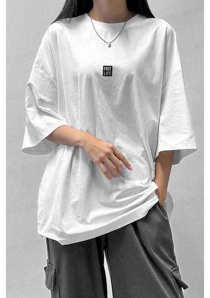 Kadın Free Life Beyaz Bisiklet Yaka Oversize Salas T-Shirt fiyatları
