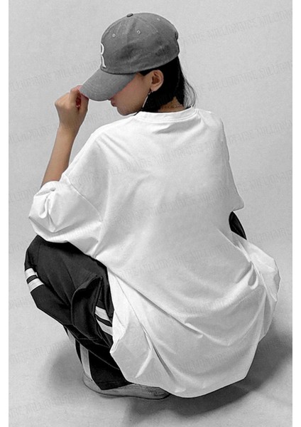 Kadın Free Life Beyaz Bisiklet Yaka Oversize Salas T-Shirt modelleri