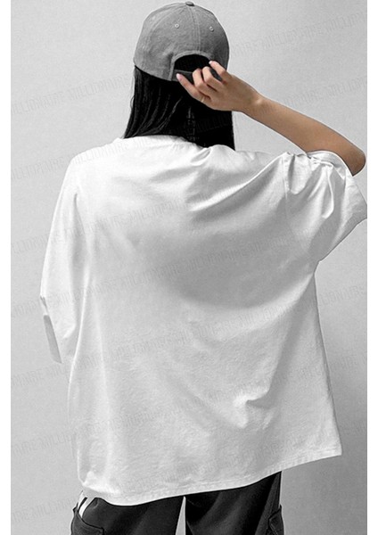 Kadın Free Life Beyaz Bisiklet Yaka Oversize Salas T-Shirt fırsatları