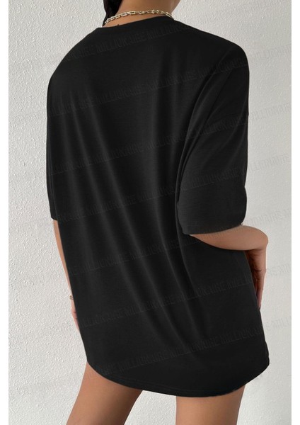 Kadın Free Life Siyah Bisiklet Yaka Oversize Salas T-Shirt fırsatları