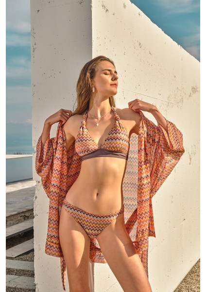 Kadın Çok Renkli Toparlayıcı Boyundan Bağlı Klasik Bel Bikini Takımı 24S107ST