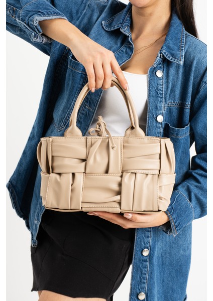Bottega Veneta Model El Örgüsü Özel Aksesuarlı Premium Kadın Omuz Çantası Btg+ modelleri