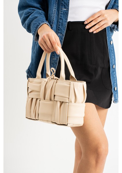 Bottega Veneta Model El Örgüsü Özel Aksesuarlı Premium Kadın Omuz Çantası Btg+