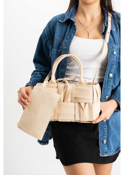 Bottega Veneta Model El Örgüsü Özel Aksesuarlı Premium Kadın Omuz Çantası Btg+ fiyatları