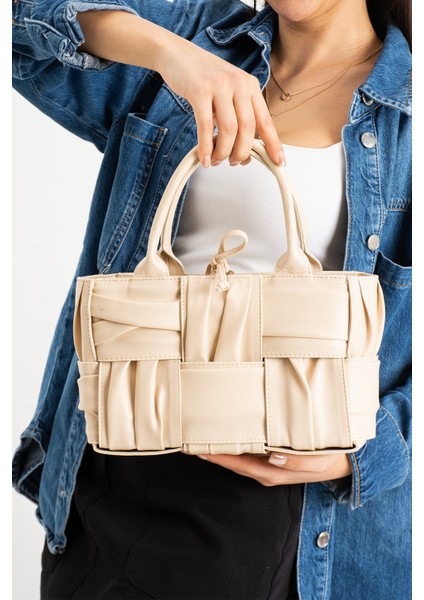 Bottega Veneta Model El Örgüsü Özel Aksesuarlı Premium Kadın Omuz Çantası Btg+ modelleri