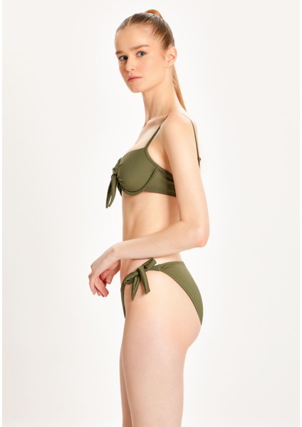 Kadın Yeşil Push Up'lı Fiyonklu Bikini Takımı 24S114ST fırsatları