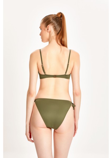 Kadın Yeşil Push Up'lı Fiyonklu Bikini Takımı 24S114ST indirimleri