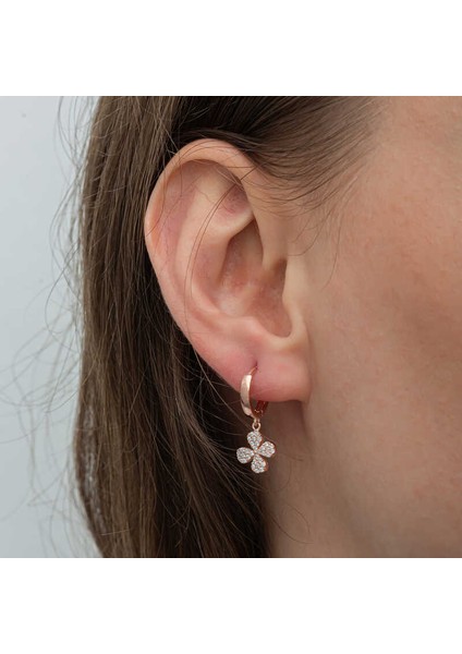 ​gümüş Rose Sallantılı Yonca Kadın Küpe fırsatları