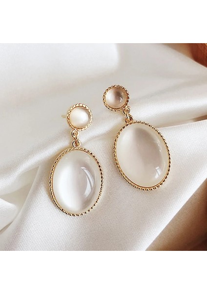 ER21Y0684 Nefis Moda Kristal Kedi Düğme Küpe Gümüş Renk Kadın Papatya Küpe Gotik Aksesuarları Sevimli Kız Doğum Günü Partisi Takı (Yurt Dışından)