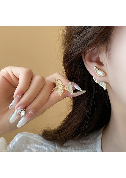 Zirkonya Kelebek Küpeler, Şık ve Çok Yönlü Küpeler (Yurt Dışından) fırsatları