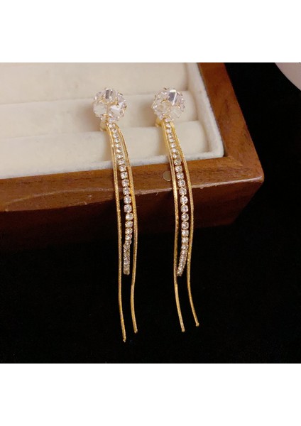 Uzun Püsküllü Küpeler, Hafif Lüks Moda Üst Düzey Küpe Anlayışı (Yurt Dışından) modelleri