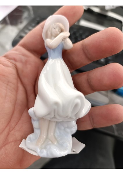 Porselen Kadım Biblo Küçük 11 cm