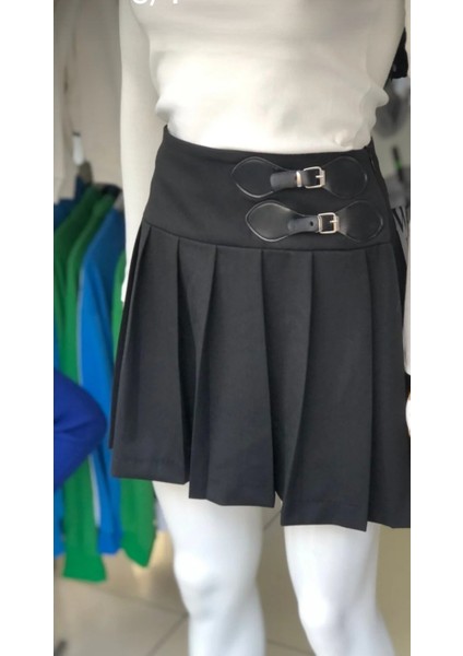 Siyah Deri Tokalı Pileli Mini Etek modelleri