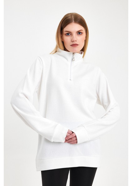 Kadın Sweatshirt, Beyaz Sweatshirt, Fermuar Yakalı Sweatshirt, Oversize Sweatshirt indirimleri