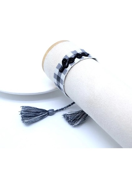 BZ22060702-4 Retro 3D Mektup Kumaş Bilezikler Kadın Erkek Unisex Lace Up Püskül Bilek Bandı Şerit Dokuma Wrap Bilezikler Moda Takı (Yurt Dışından)