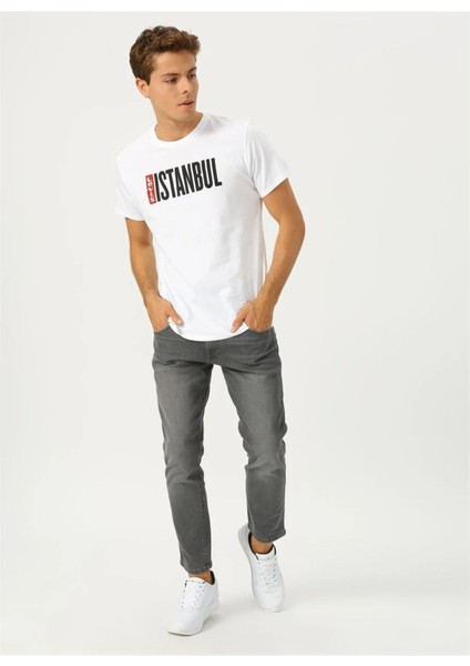 Levis Erkek Bisiklet Yaka Basklı Istanbul T-Shirt A7747-0000