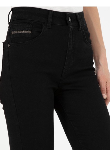 Kadın Siyah Skinny Fit Jean Pantolon 50284088-VR046 indirimleri