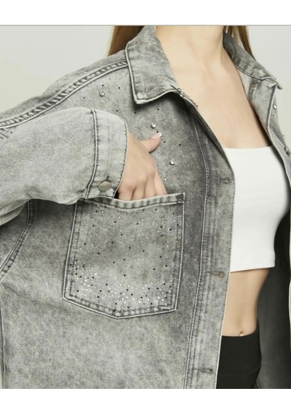 Ast 408 Cepli Önü Taşlı Kadın Oversize Kot Ceket Füme modelleri