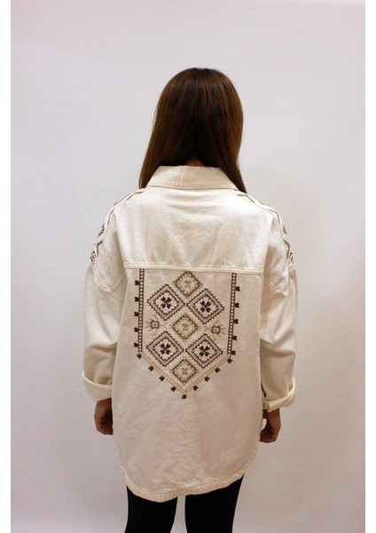 Ast 384 Sırt ve Omuz Kilim Desen Işlemeli Oversize Kadın Kot Ceket Taş