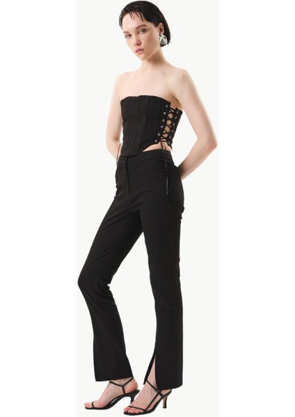 Paçası Yırtmaç Detaylı Skinny Pantolon - Siyah
