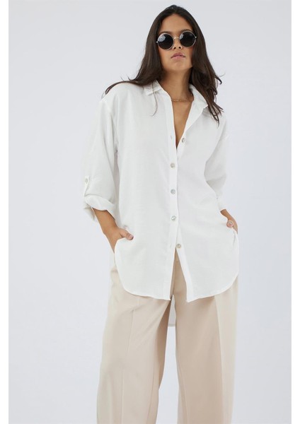 Katlamalı Uzun Kol Sedef Düğmeli Arkası Uzun Rahat ve Bol Kalıp Şık Cool Elegant Keten Tunik Gömlek