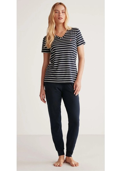 V Yaka Yumuşak Dokulu Kısa Kol Kadın Pijama Takım W703