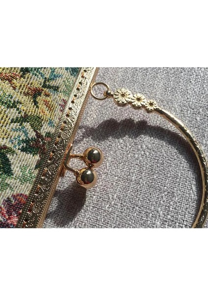 No.1 Stili Kadınlar Için Vintage Nakış Çanta Çanta ve Çanta Çiçekler Akşam Yemeği Debriyaj El Çantası Bayanlar Inci Zincir Crossbody Omuzdan Askili Çanta (Yurt Dışından) fırsatları