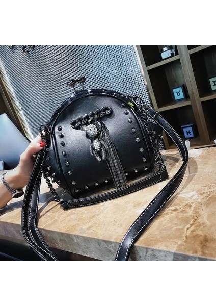 Siyah Stil Lüks Çanta Kadın Çanta Tasarımcısı Karikatür Saçak Kabuk Womeummer Moda Küçük Zincir Omuz Çantası Için Crossbody Çanta (Yurt Dışından)