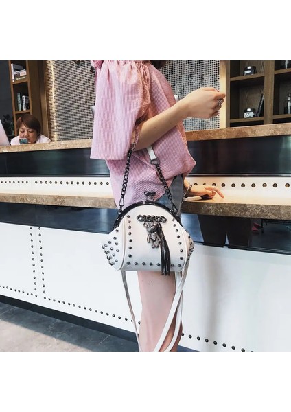 Siyah Stil Lüks Çanta Kadın Çanta Tasarımcısı Karikatür Saçak Kabuk Womeummer Moda Küçük Zincir Omuz Çantası Için Crossbody Çanta (Yurt Dışından) fırsatları