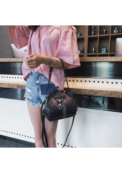 Siyah Stil Lüks Çanta Kadın Çanta Tasarımcısı Karikatür Saçak Kabuk Womeummer Moda Küçük Zincir Omuz Çantası Için Crossbody Çanta (Yurt Dışından) indirimleri