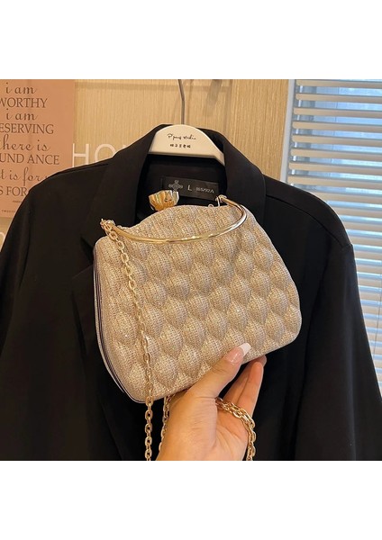 Altın Tarzı 18X15X6CM Akrilik Zincir Akşam El Çantası Kadın Yeni Kadın Butik Crossbody Çanta Çantalar ve Çanta Düğün Parti Küçük Omuz Çantası (Yurt Dışından) indirimleri