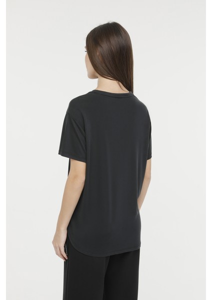 Wl Larına 11Ck2230 4Fx Siyah Kadın Kısa Kol T-Shirt fiyatları