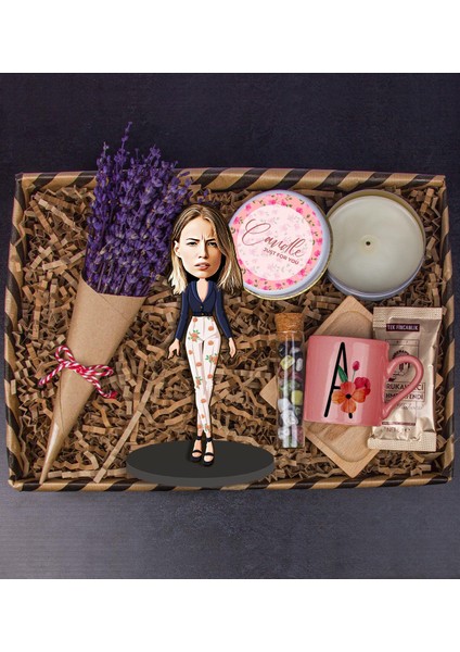 Kişiye Özel Karikatür Biblolu Hediye Kutusu 111994