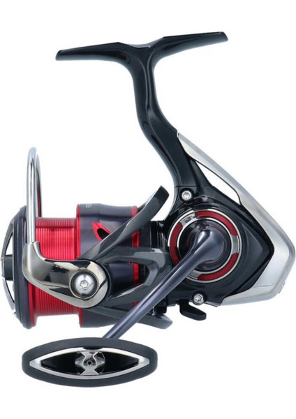 Daıwa Fuego 20 Lt 4000 C Olta Makinesi