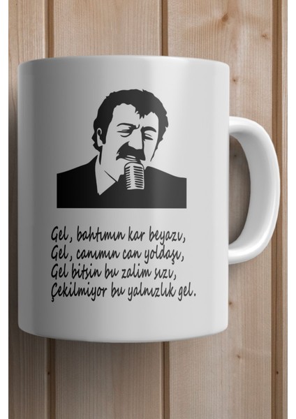 Müslüm Gürses Gel Bahtımın Kar Beyazı Yazılı Kişiye Özel Baskılı Kupa Bardak fiyatları