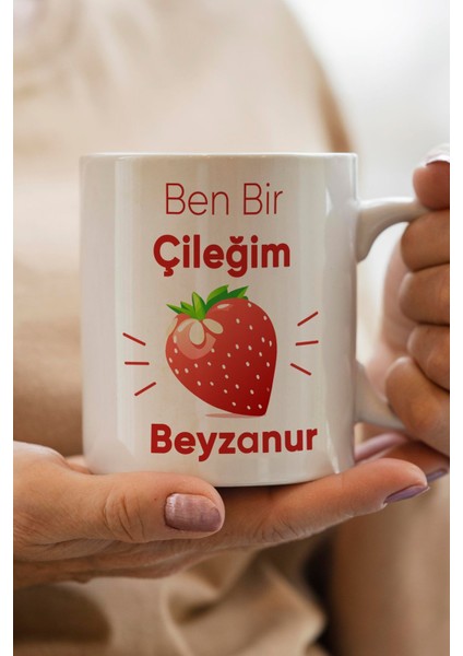 Yılbaşı Hediyesi Kişiye Özel Çilek Baskılı Kupa Bardak