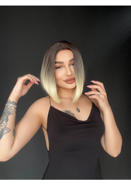 Perçemsiz Bob Kesim Tepe Kısmı Cilt Görünümlü Medikal Peruk Kumral Platin modelleri