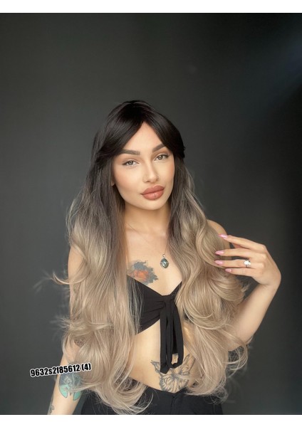 Ekstra Uzun Dalgalı Perçemli Medikal Fiber Peruk Siyah Küllü Gri fırsatları