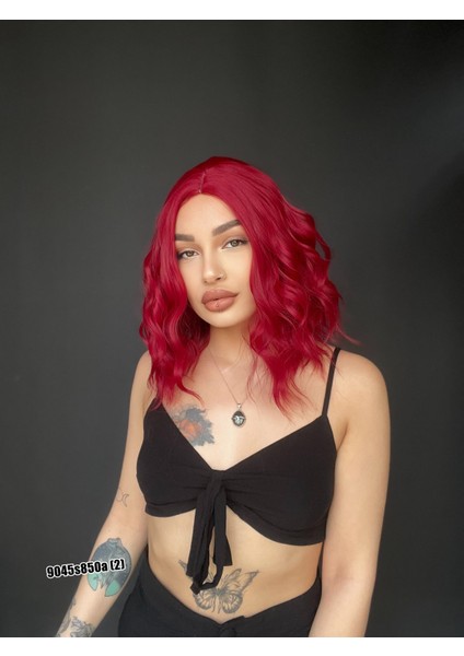 Bob Kesim Dalgalı Tepe Cilt Deri Görünümlü Medikal Peruk Perçemsiz Kızıl fiyatları
