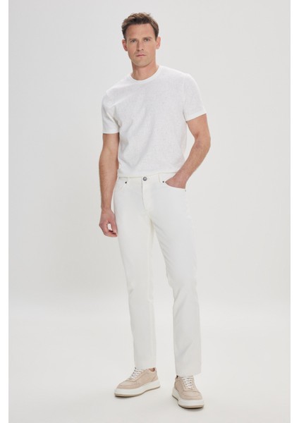 ALTINYILDIZ CLASSICS Erkek Beyaz Slim Fit Dar Kesim 5 Cep Armürlü Esnek Pantolon fiyatları