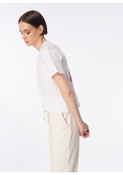 Beyaz Kadın Bisiklet Yaka Basic T-Shirt F4SL-TST0358 fiyatları