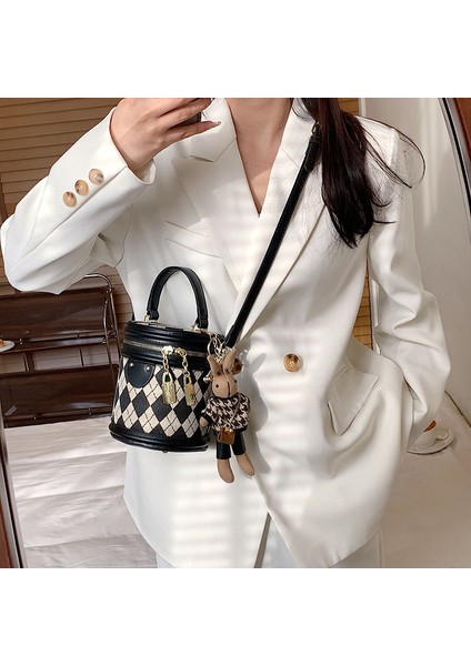 Moda Niş Messenger Doku Eşkenar Dörtgen Taşınabilir Kova Çantası (Yurt Dışından) modelleri