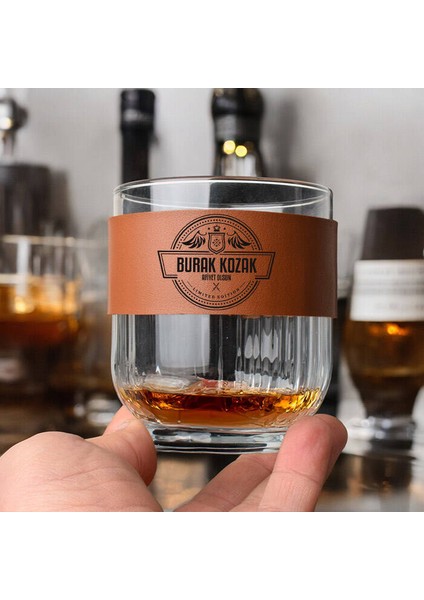 Kartal Kanadı Tasarımlı Isimli Taba Deri Kaplı Viski Seti modelleri